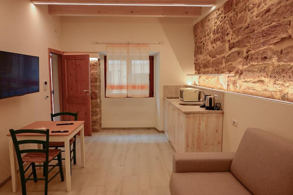 Suite Prince Of Majorca Splendid Gem Downtown Alghero Extérieur photo